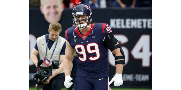 J. J. Watt sa adjö till Houston Texans, som hade arbetat i tio år med tårar